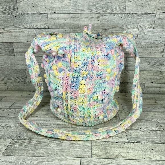 Crocheted ￼Shoulder Purse Tote Handbag White Tiedye Colorful - Picture 7 of 7